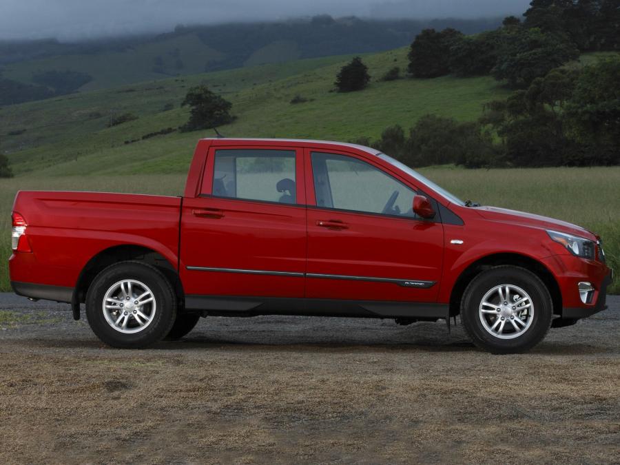  SsangYong Actyon Sports 2012 года  (AU) (фото 3 из 16)